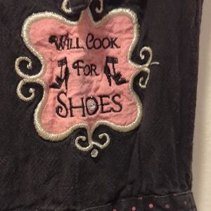 Source Unknown Black and Pink Kitchen Apron